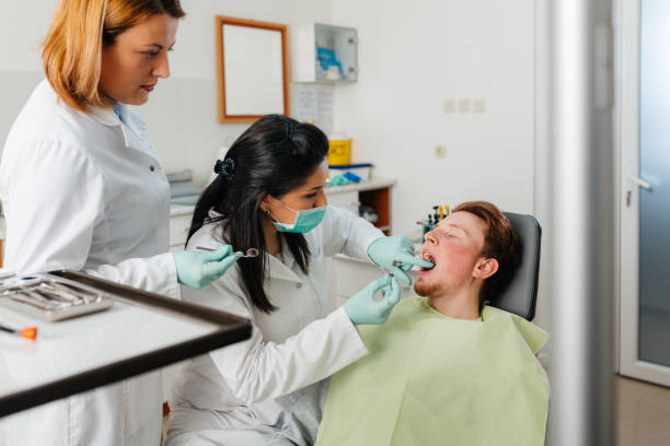 Best Emergency Treatment for Toothache in Ravenna, MI
